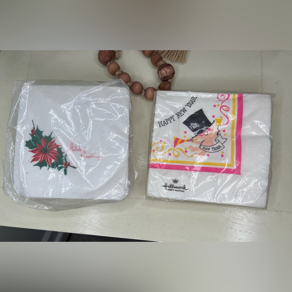 Brand New-Vintage Christmas and New Years Napkins